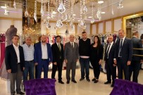 LEVENT KıLıÇ - Salihli'de İndirim Yapan Esnafa Teşekkür