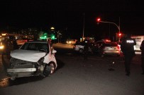 Şanlıurfa'da Zincirleme Trafik Kazası Açıklaması 3 Yaralı