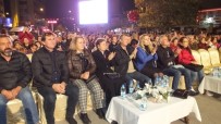 ARİF ŞENTÜRK - Burhaniye'de Arif Şentürk Konseri Coşturdu
