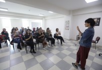 İŞİTME ENGELLİ - Cumhuriyeti İşaret Diliyle Kutladılar