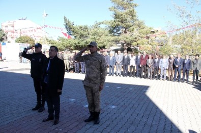 Muradiye'de 29 Ekim Cumhuriyet Bayramı