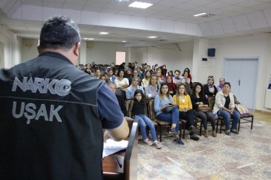 Uşak'ta Narko-Rehber Seminerleri