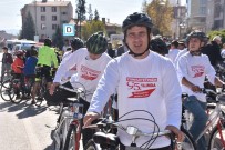 CUMHURIYET BAYRAMı - Bisikletli Cumhuriyet Bayramı Kutlaması