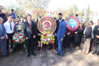 BİRİNCİ SINIF - CHP Anıta Çelenk Sundu