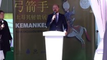 ABDÜLKADİR EMİN ÖNEN - Çin'de Kemankeş Türk Okçuluğu Sergisi Açıldı