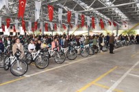 NEVZAT DOĞAN - İzmit'te Bisikletsiz Çocuk Kalmayacak