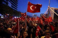 HALUK LEVENT - Nilüfer'de 200 Bin Kişi Cumhuriyet İçin Yürüdü