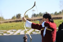 CUMHURIYET BAYRAMı - Oklar Cumhuriyet İçin Atıldı