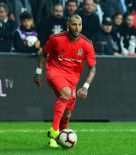 YILDIZ FUTBOLCU - Quaresma, Başakşehir'de Yok