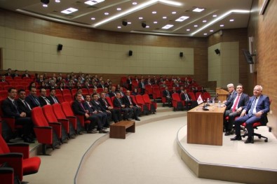 VDK Başkan Yardımcısı Ferit Taş Kayseri'de vergi müfettişleriyle bir araya geldi