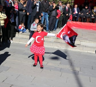 Yozgat'ta 29 Ekim Cumhuriyet Bayramı Coşkuyla Kutlandı