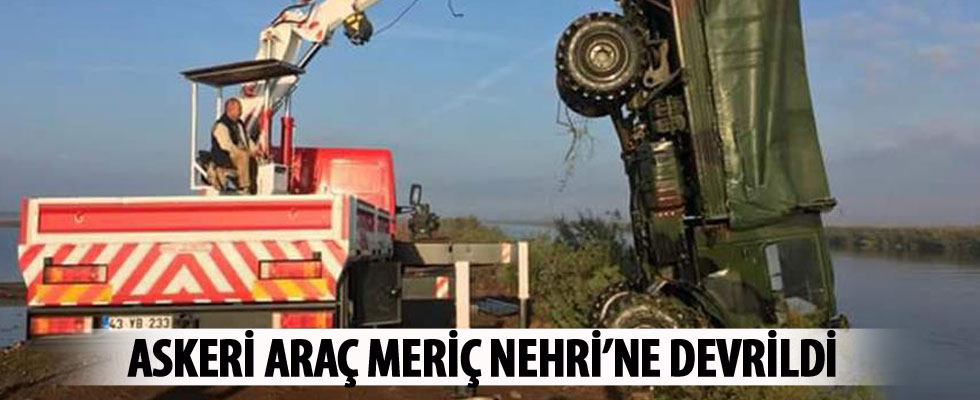 Askeri araç Meriç Nehri'ne devrildi: 2 asker yaralı