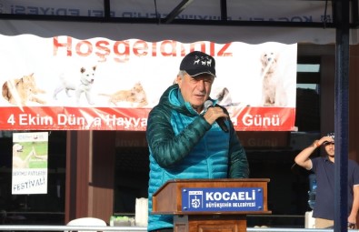 Başkan Karaosmanoğlu, ''Sokak Hayvanları Hayatın Bir Parçasıdır''