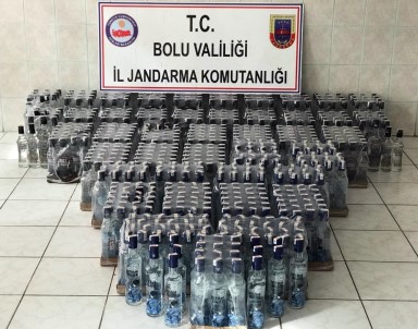 Bolu'da 745 Şişe Kaçak İçki Ele Geçirildi