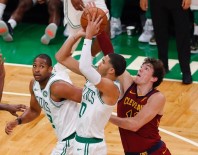 BOSTON CELTICS - Cedi Osman'lı Cleveland Cavaliers, Boston Celtics'i Mağlup Etti