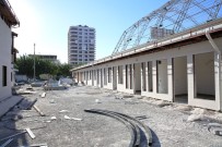 AYAKKABI TAMİRCİSİ - Karaköprü Çarşı Projesinde Sona Doğru