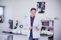 LAZER TEDAVİSİ - 'No Touch Laser' İle Göz Bozukluklarına Son