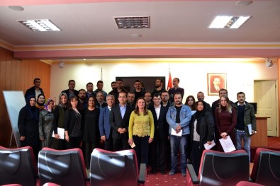 Aile Hekimlerine Kronik Hastalıklar İzlemi Eğitim Verildi