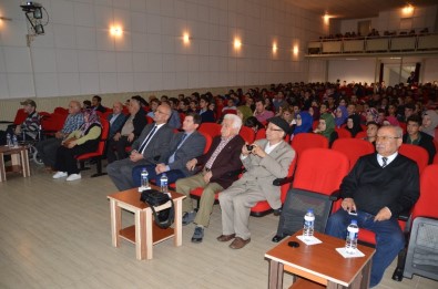 Akseki'de 'Atatürk Ve Bilim' Konulu Konferans Verildi