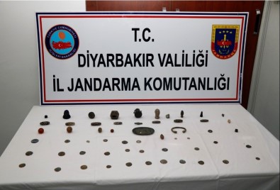 Diyarbakır'da Tarihi Eser Kaçakçıları Suçüstü Yakalandı