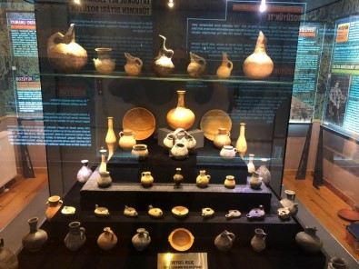 Eşsiz Seramik Koleksiyonu Bozüyük Şehir Müzesi Ve Arşivinde Sergileniyor