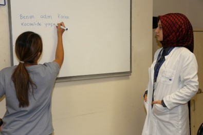 KOMEK'te Türkçe Dersleri