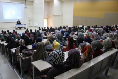 MŞÜ'de 'Reform İle Aydınlanma Arasında İslam' Konferansı