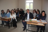 HARUN YÜCEL - Muradiyeli Öğrenciler Üniversiteye Hazırlanıyor