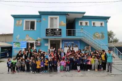 Çocuklar Hayvanları Koruma Günü'nde Sahipsiz Hayvanları Unutmadı