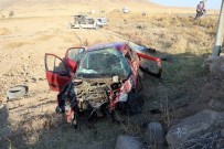 ÇİNLİ - Kazada Çinli Turist Öldü, 3'Ü Çinli 5 Kişi Yaralandı