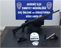 RUHSATSIZ SİLAH - Mersin'de Aranan 54 Kişi Yakalandı