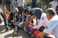 ELEKTRİKLİ BİSİKLET - Otomobil İle Elektrikli Bisiklet Çarpıştı Açıklaması 2 Yaralı