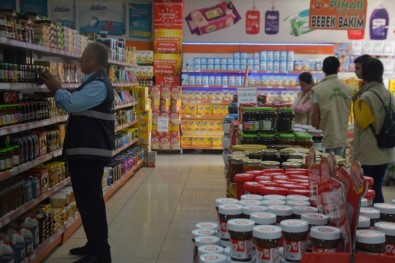 Tatvan'da Gıda Ürünleri Ve Fiyat Listeleri Denetlendi