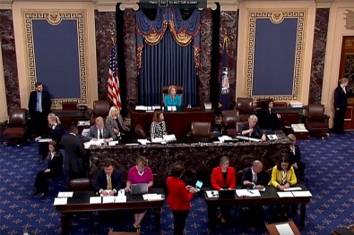 ABD Senatosundan Trump'ı Sevindirecek Karar