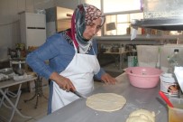 İÇLİ KÖFTE - Ev Hanımı Kurduğu İşle 7 Kadına İş Verdi