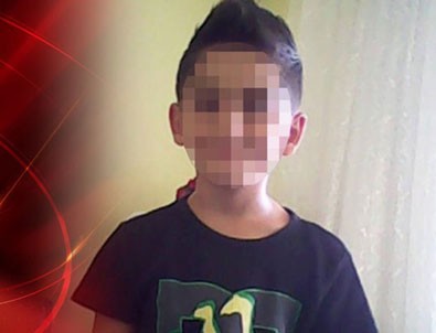 13 yaşındaki çocuk babasını uyurken öldürdü