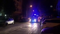 İzmir'de Bıçaklı Kavga Açıklaması 1 Ölü