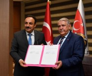 NECİP FAZIL KISAKÜREK - Mahçiçek Açıklaması 'Nitelikli İnsanların Yetişmesinde Birinci Faktör Eğitimdir'