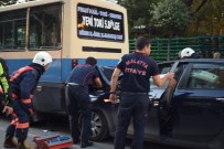 MEHMET BUYRUK - Otomobil Minibüse Çarptı Açıklaması 1 Yaralı