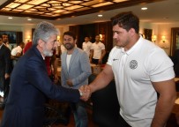 MEHMET GENÇ - ASKİ Sporlu Güreşçilerden Başkan Tuna'ya Ziyaret