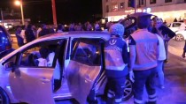 Düzce'de Minibüs İle Otomobil Çarpıştı Açıklaması 11 Yaralı