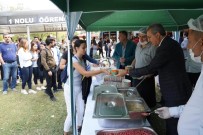 Ege Üniversitesi'nden Öğrencilere Aşure İkramı