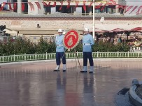 İstanbul'un Kurtuluşunun 95'İnci Yıl Dönümü Taksim'de Törenle Kutlandı