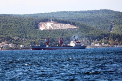 Rus Askeri Gemisi, Çanakkale Boğazı'ndan Geçti