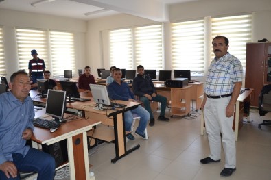 Şuhut'ta 30 Kişi Katı Yakıt Belgesi İçin Başvuru Yaptı