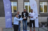 161 Kilometrelik Ultra Maratonu 20 Saat 50 Dakikada Koşuldu