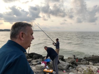 Başkan Toçoğlu, Karasu'da Ziyaretlerde Bulundu