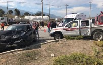 Milas'ta Otomobil İle Kamyonet Çarpıştı; 2 Yaralı