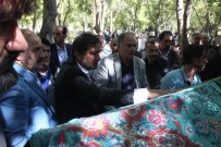 KONYA VALİSİ - Ünal Karaman Annesine Veda Etti