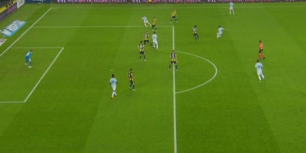 Fenerbahçe - Başakşehir maçında skandal